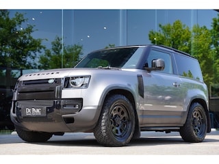 Land Rover Defender 90 P300 X-Dynamic HSE