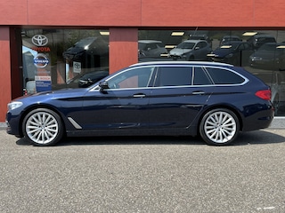 BMW 5-serie Touring 540i xDrive High Executive Memory AUT. | Navi | Camera | Leer | 19'' LMV | Head-up