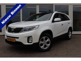 Kia Sorento 2.4 GDi Plus Pack Automaat, Cruise Control, Camera, Airco, Schuif/ Kanteldak, Stoelverwarming, Prijs Is Rijklaar Inclusief 6 Maanden Garantie