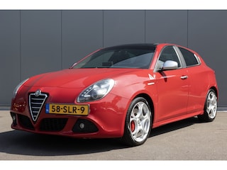 Alfa Romeo Giulietta 1.7 TBi Quadrifoglio Verde | 236-PK | PANO | LEDER | NL - AUTO