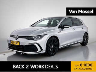 Volkswagen Golf 1.5 eTSI R-Line Business | PANORAMADAK | IQ LIGHTS | STOEL + STUURVERWARMING | APPLE CARPLAY | KEYLESS | SFEERVERLICHTING | ADAPTIEVE CRUISE CONTROL |
