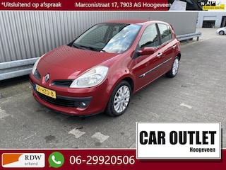 Renault Clio 1.2 TCE Collection 5-Drs, A/C, CC, Carkit, LM, – Inruil Mogelijk –