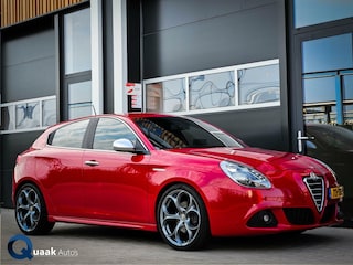 Alfa Romeo Giulietta 1.4 T Distinctive 170PK | DNA | NAVI | DNA | NW. DISTRIBUTIE