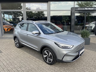 MG ZS EV Standard Range Luxury 50 kWh | Leder | Panoramadak | Navi | 360 Camera | Apple CarPlay | Led Koplampen | €7.000 Korting | OP = OP