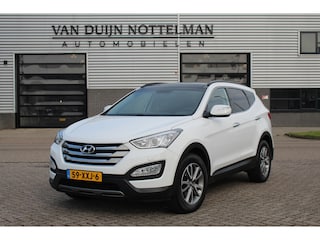 Hyundai Santa Fe 2.2 CRDi Business Edition / Leer / Panoramadak / N.A.P.