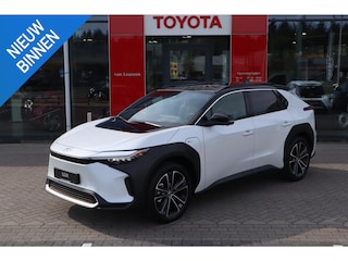 Toyota bZ4X Premium 71 kWh APPLE/ANDROID NIEUW&UIT VOORRAAD LEVERBAAR! 3-FASE PANODAK LEDER STOELVERW/KOELING STUURVERW NAVI 360-CAMERA APPLE/ANDROID AD-CRUISE WARMTEPOMP