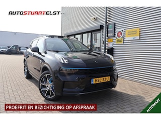 Lynk & Co 01 1.5 1e Eigenaar | NL-Auto | Dealer Onderh | BTW | PANO | Donkere Hemel | Carplay | 360 Cam | Keyless | Elektrische Stoel + Klep | Memory | Bliss | 2 Laadkabels | LED