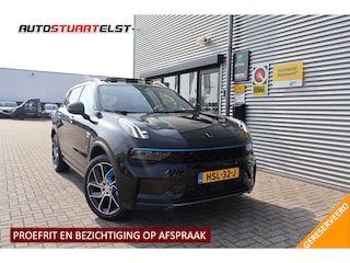 Lynk & Co 01 1.5 1e Eigenaar | NL-Auto | Dealer Onderh | BTW | PANO | Donkere Hemel | Carplay | 360 Cam | Keyless | Elektrische Stoel + Klep | Memory | Bliss | 2 Laadkabels | LED