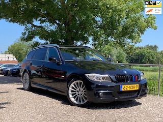 BMW 3-serie Touring 318i Corporate Lease Luxury Line | M-pakket + Leder + Clima nu € 7.975,-!!!