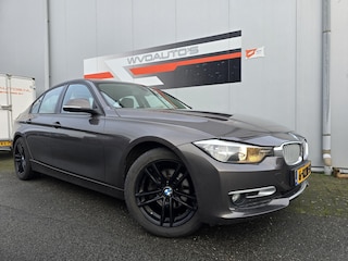 BMW 320i EfficientDynamics Edition Business