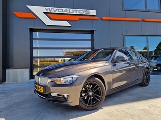 BMW 320i EfficientDynamics Edition Business