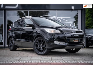 Ford Kuga 1.6 Titanium Plus 4WD|Trekhaak|Half leder|Navi|Automaat|Camera|Cruise
