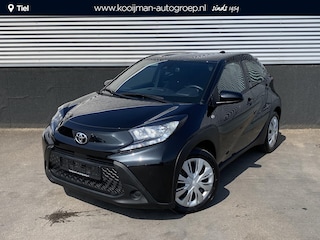 Toyota Aygo 1.0 VVT-i S-CVT Play | Adaptieve cruise control | Apple CarPlay/Android Auto | Achteruitrij camera | Uitklapbare achter ramen | USB-C | Airco |