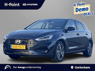 Hyundai i30 1.5 T-GDi MHEV Premium | €6225 KORTING | AFNEEMBARE TREKHAAK | ALL SEASON BANDEN | STOEL/-STUUR VERWARMING |