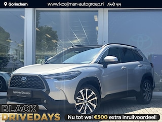 Toyota Corolla Cross Style | All seasonbanden | Panoramadak | Half leder | Stoelverwarming | Parkeerhulp voor en achter | Toyota garantie tot 2034!