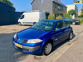 Renault Mégane 1.6-16V Tech Line - Nieuwe APK!