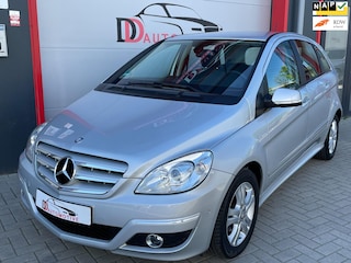 Mercedes-Benz B-klasse 180 Business Class AUT/PDC/CRUISE/AIRCO/WEINIGKM
