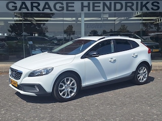 Volvo V40 2.0 T3 Momentum | Navi | Trekhaak 1500kg | Climate | LM Velgen | (occasion)