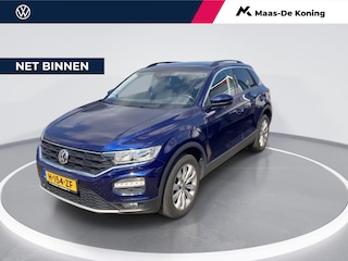 Volkswagen T-Roc 1.5 TSI 150pk DSG Sport · Navigatie · Parkeersensoren · Trekhaak afneembaar ·