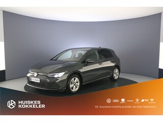 Volkswagen Golf Life 1.5 eTSI 130pk DSG Automaat Adaptive cruise control, Achteruitrijcamera, LED koplampen, DAB, Radio, Stuurwiel verwarmd, Airco, App connect, Parkeersensoren, Stoelverwarming