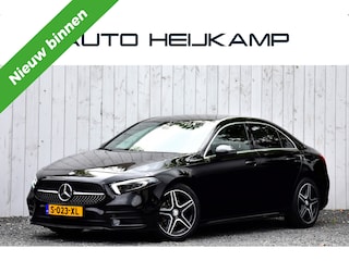 Mercedes-Benz A-klasse 200 4MATIC AMG Line | Camera | Sfeerverlichting |