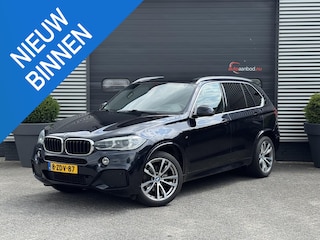 BMW X5 xDrive30d High Executive M-Sport | Panoramadak | Camera | Memory Stoelen | Navigatie | Lederen Bekleding |
