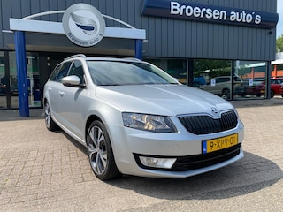 Skoda Octavia 1.2 TSI 105pk Ambition Business Line met 18", Navi en Climatronic