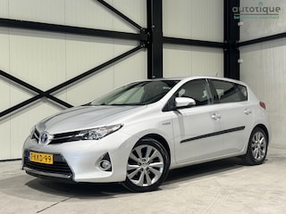 Toyota Auris 1.8 Hybrid Dynamic Aut. | climate-control | trekhaak |