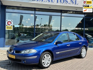 Renault Laguna 2.0-16V Tech Line 1e Eig! Elek. Schuifdak Navi Clima Cruise Park.Sens Trekhaak NAP NL-Auto!