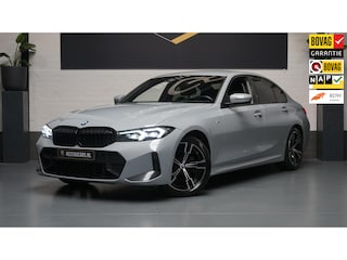 BMW 318i M-Sport AUTOMAAT-ALCANTARA-CARPLAY-CRUISE-DAB-LED-NAVIGATIE-SHADOW LINE
