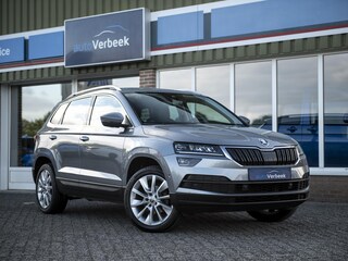 Skoda Karoq 1.5TSi ACT 150pk DSG Style Business | Leer | Navi  & App-Connect | 18" LMV 'Braga' | DAB | LED | ACC | El.achterklep m.sensor | Camera | Keyless | VarioFlex achterstoelen | Canton Audio | Stoel-/stuur- & Voorruitverwarming