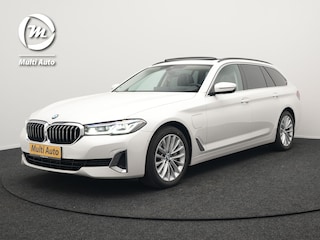 BMW 5-serie Touring 530e xDrive Luxury Line Plug In Hybrid 293pk PHEV | Panodak | Laser LED | 360 Camera | Lederen Comfortstoelen Memory | Head Up | Keyless | Stuur Verwarmd | BLIS |