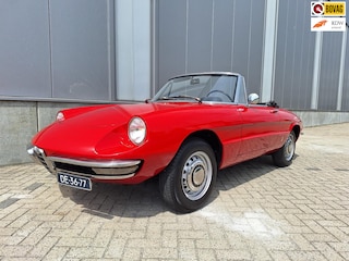 Alfa Romeo 1300 Spider Duetto Junior