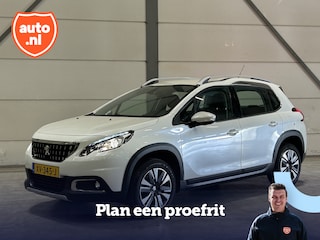 Peugeot 2008 1.2 PureTech Allure | Trekhaak | Camera | Carplay | Cruise Control | 16"LM Velgen |