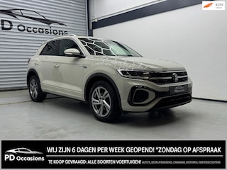 Volkswagen T-Roc 1.5 TSI R-Line 150PK - Camera - ACC - Keyless - Digital dash