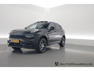 Lynk & Co 01 1.5 | Pano | 360cam | Zwarte hemel | Adapt. Cruise | Keyless | Infinity audio