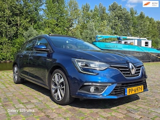 Renault Mégane Estate 1.2 TCe Bose 2e eigenaar dealer onderhouden panorama dak achteruit camera cruis control parkeer sensor
