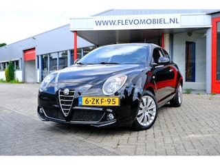 Alfa Romeo Mito 0.9 TwinAir Esclusivo Clima|Cam|Navi via Android