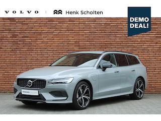 Volvo V60 2.0 T6 Plug-in hybrid AWD Core Bright