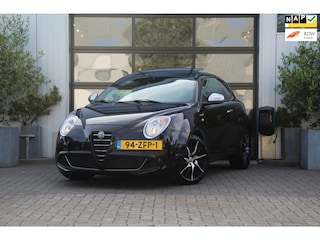 Alfa Romeo Mito 0.9 TwinAir Sportiva - LEDER - NAVI - PANO - 18INCH - ORG NL - PERF ONDERHOUDEN