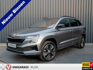 Skoda Karoq 1.5 TSI ACT Sportline Business | Elk. A-klep | Trekhaak | Keyless | Lane Assist | Camera | BlackStyle | Prijs Rijklaar!!