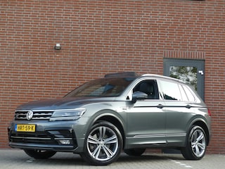 Volkswagen Tiguan 2.0 TSI 4Motion 2 X R-Line / Trekhaak / Pano
