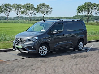 Opel Combo 1.5D L2H1 Innovation Automaat Trekhaak 130Pk Bumpers-Kleur Camera ECC Oh-Historie!