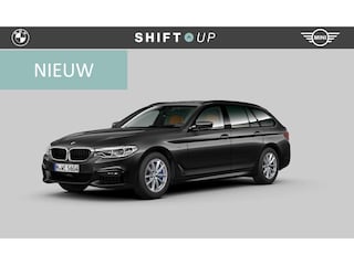 BMW 5-serie Touring 540i xDrive M-Sport | Panoramadak | Stoelventilatie | Head Up