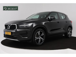 Volvo XC40 2.0 T4 Inscription (TREKHAAK, STOEL/STUUR VERWARMING, ACHTERUITRIJCAMERA, NAVIGATIE, SENSOREN, NL-AUTO)