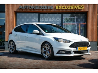 Ford Focus 2.0 ST-3 Keyless Stuurverw. Cruise Clima 18''LM