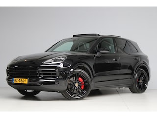 Porsche Cayenne 2.9 S | softclose | panoramadak | luchtvering | elek. trekhaak | achterasbesturing | sportchrono | keyless entry |