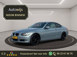 BMW 3-serie Coupé 320i|Xenon|Ketting VV|170PK|LM-Velgen|146DKM|Goed Onderhouden