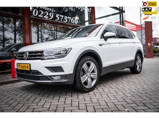Volkswagen Tiguan 1.4 TSI Highline 7p | Automaat | Trekhaak | Carplay | Headup Display | Virtual cockpit | Leder | Memory