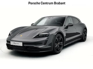 Porsche Taycan 4